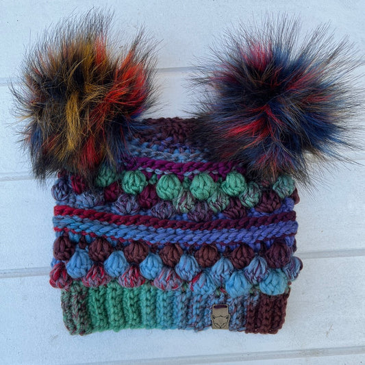 Blurple Wobble Bobble Beanie