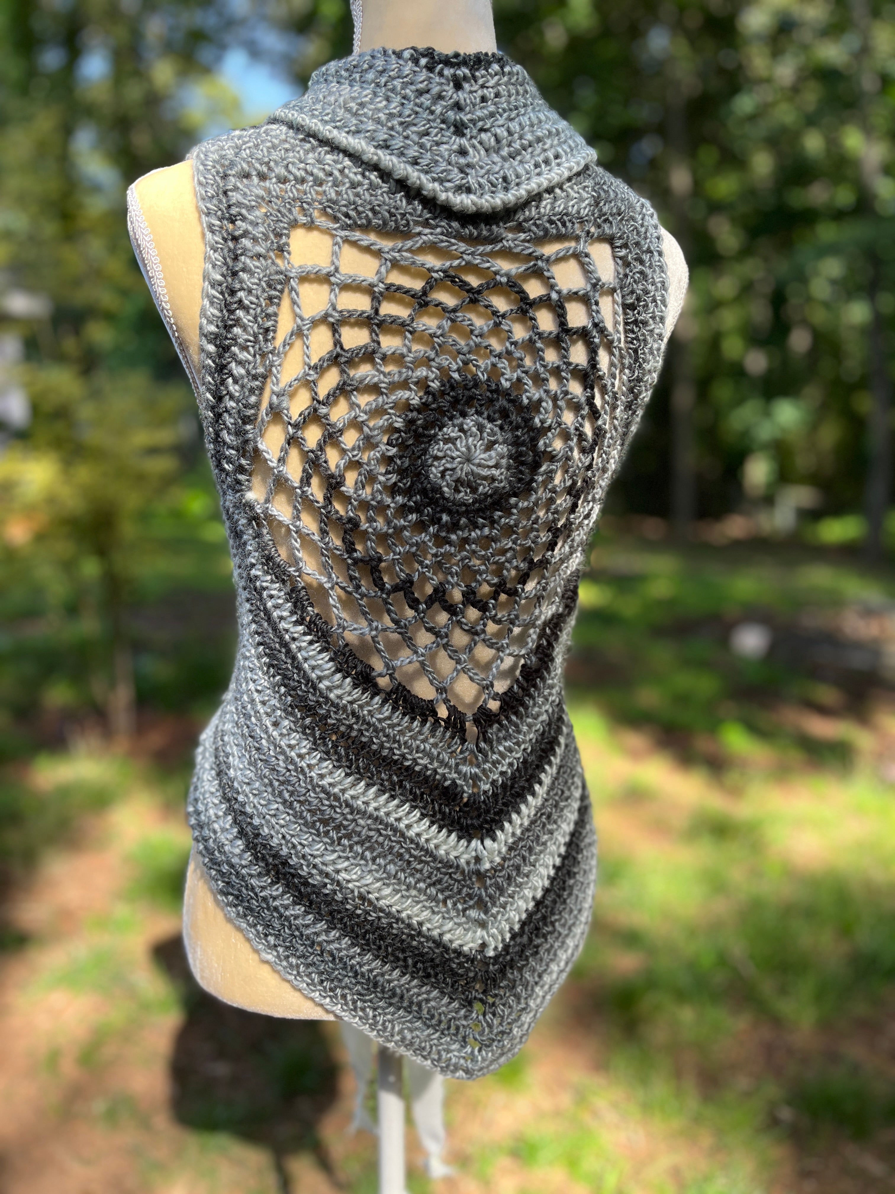 Dreamcatcher Vest – Of Mars Crochet