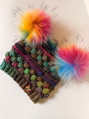 Earthy Wobble Bobble Hat