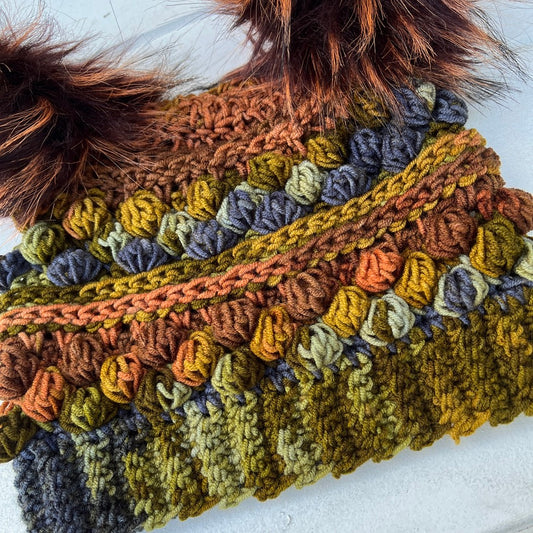 Nantahala Wobble Bobble Beanie