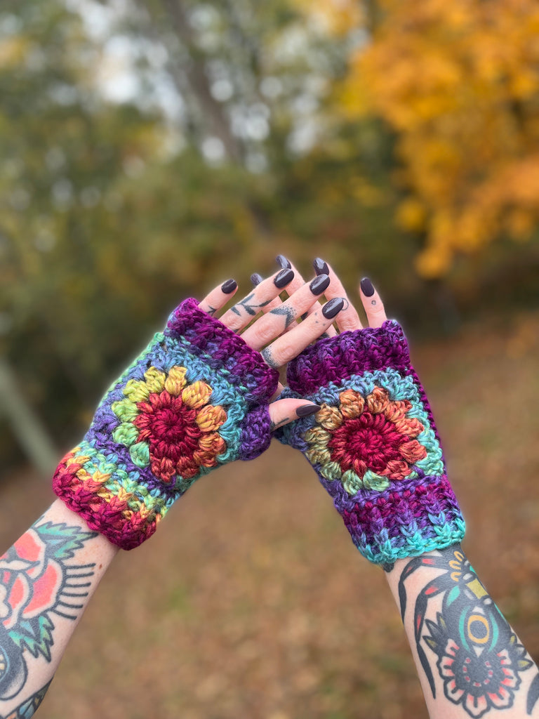 Spiral Fingerless Gloves Crochet Pattern – Of Mars Crochet