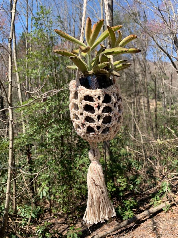 martian plant hanger 5 Hanging Planters with Tassels